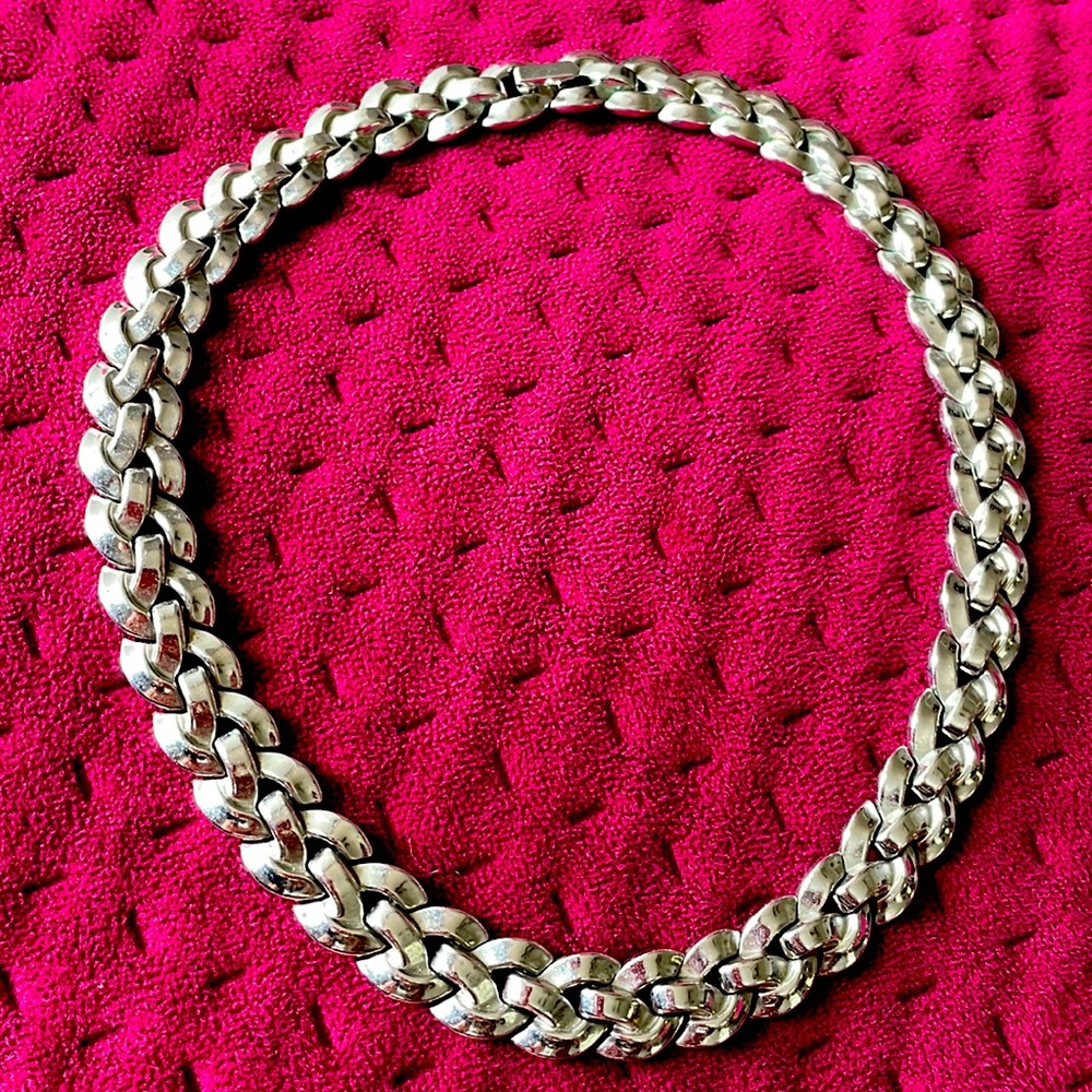 Vintage Trifari necklace